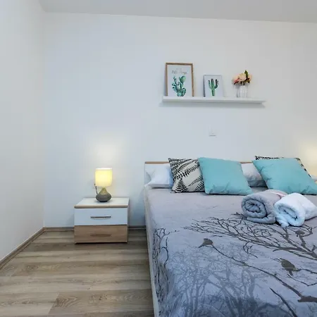 New Cosy And Modern Apartmant Kastela, Split
